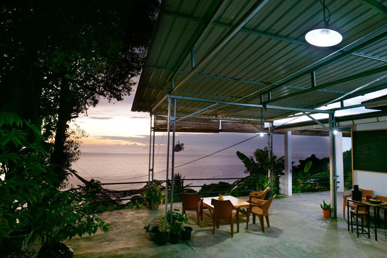 The View Padang, Amazing View, 8 Mins Mentawai Fast Ferry, Cold Beer,Close To Restaurants Padang (Sumatra) Exterior photo