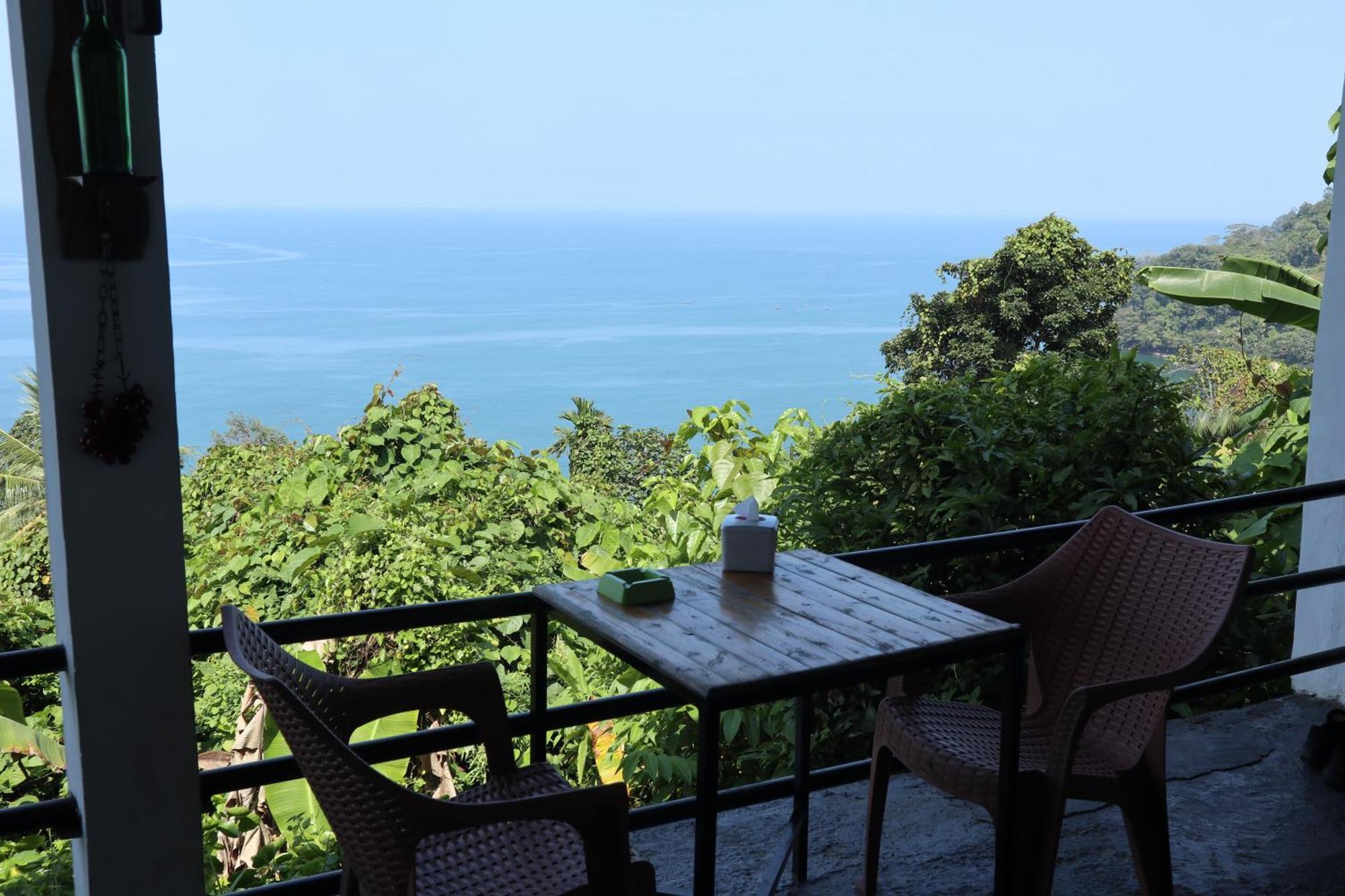 The View Padang, Amazing View, 8 Mins Mentawai Fast Ferry, Cold Beer,Close To Restaurants Padang (Sumatra) Exterior photo